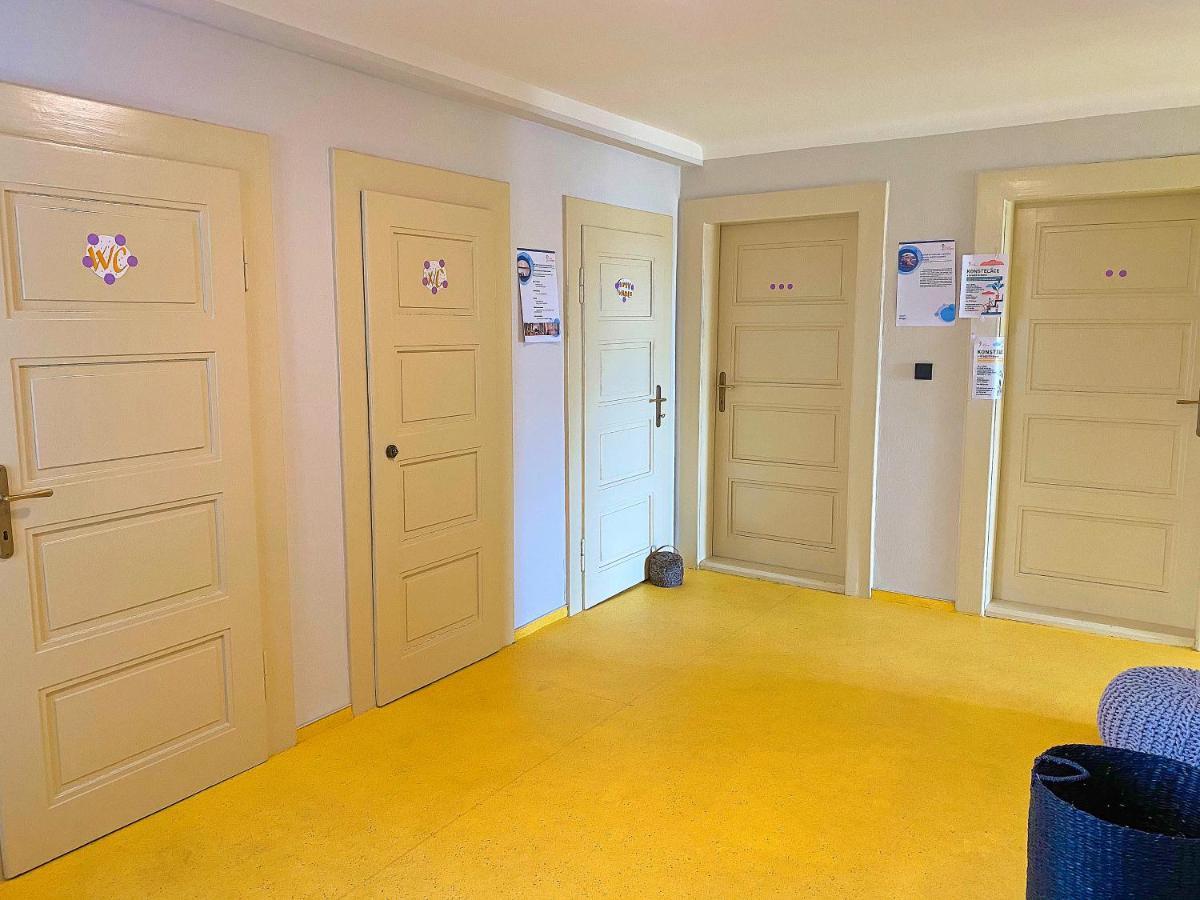Hradec Králové Knk Vibrant Central Spacious Hideaway 아파트 외부 사진