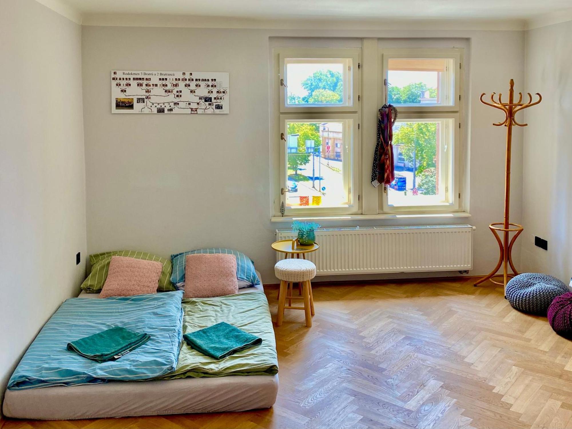 Hradec Králové Knk Vibrant Central Spacious Hideaway 아파트 외부 사진
